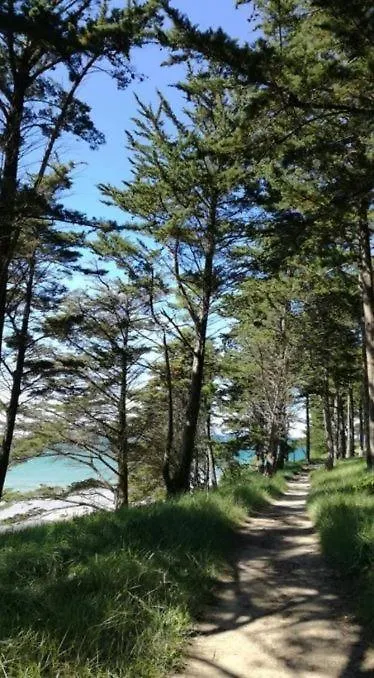Kervig Maison A 2 Pas Des Plages Plestin-les-Grèves 0*,  فرنسا